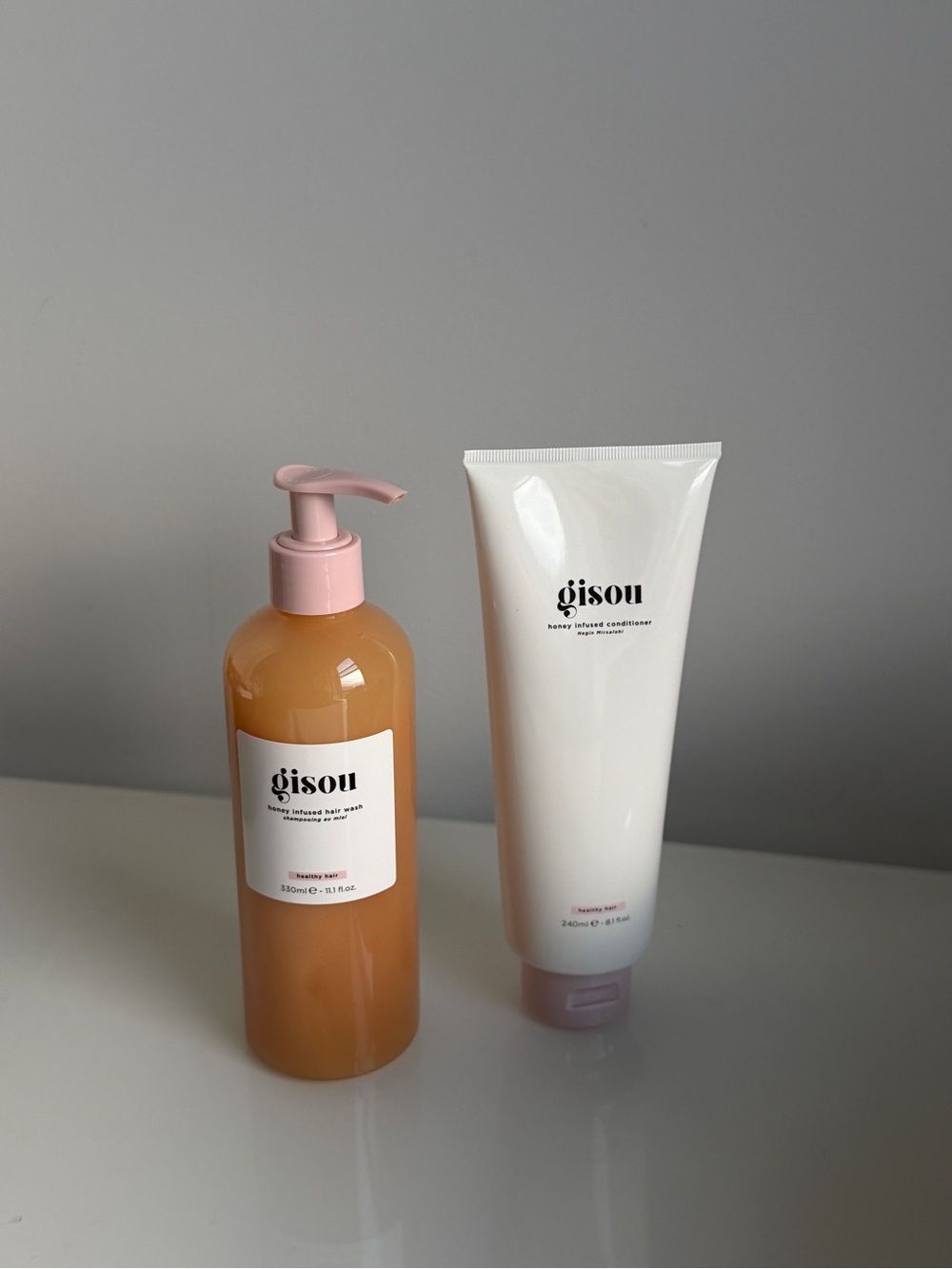 NWT Gisou Honey Infused Shampoo & Conditioner Set